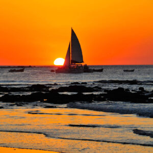 Sunset on Catamaran tour at Tamarindo Beach
