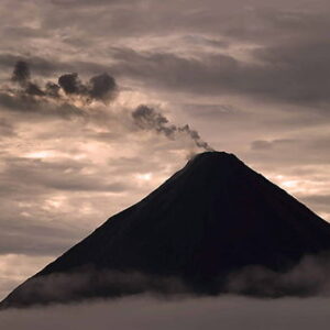 Arenal Volcano at night